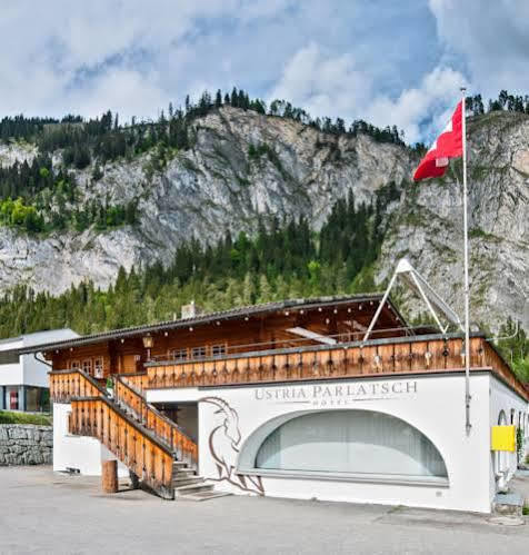 Ustria Parlatsch Hotel 3*